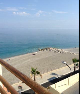 Apartamento Appartamento Vista Mare In Pieno Centro