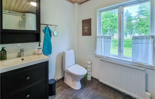 Nice Home In K�llby With Wifi And 2 Bedrooms