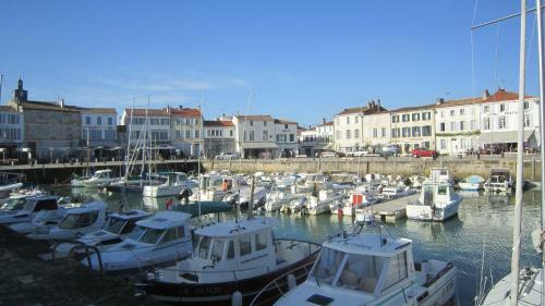 Le Clos Des Vieux Moulins