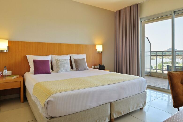 Hotel Costa Salina