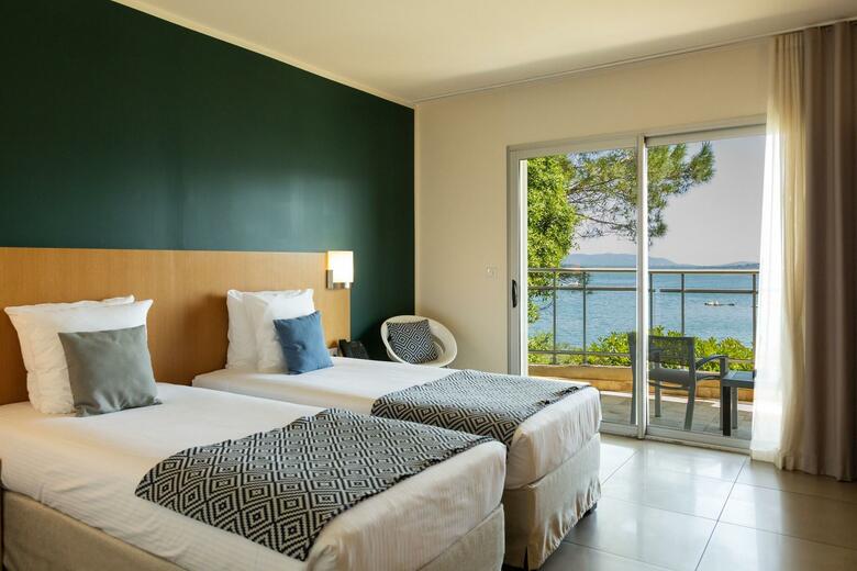 Hotel Costa Salina