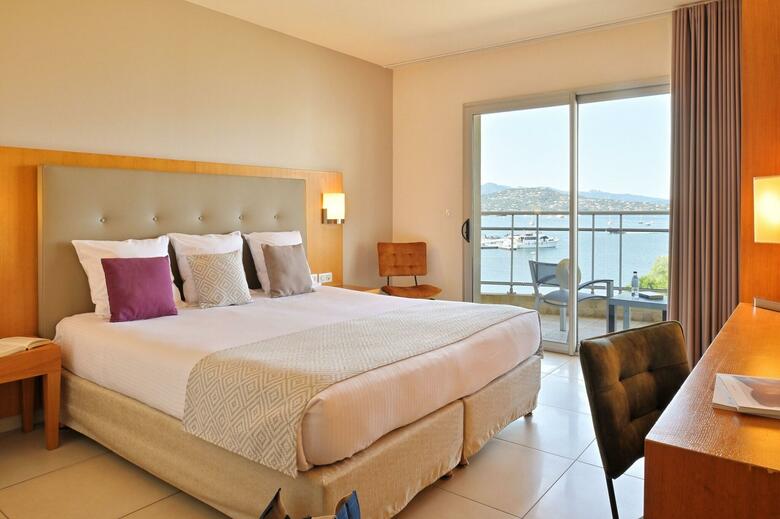 Hotel Costa Salina