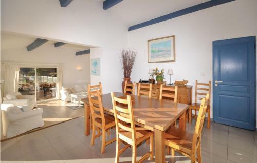Holiday Home Av. Andre Gide