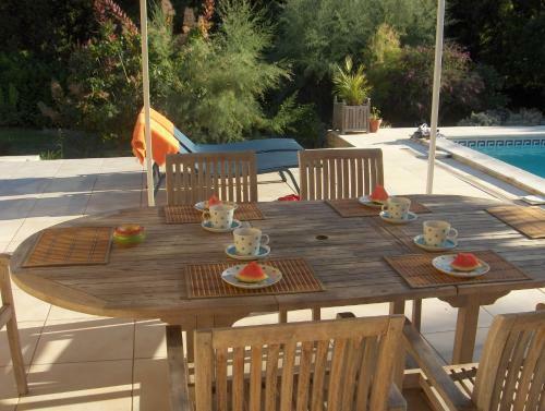 Hostal La Maison De Catherine Et Thierry