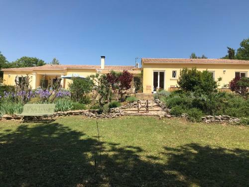 Hostal La Maison De Catherine Et Thierry