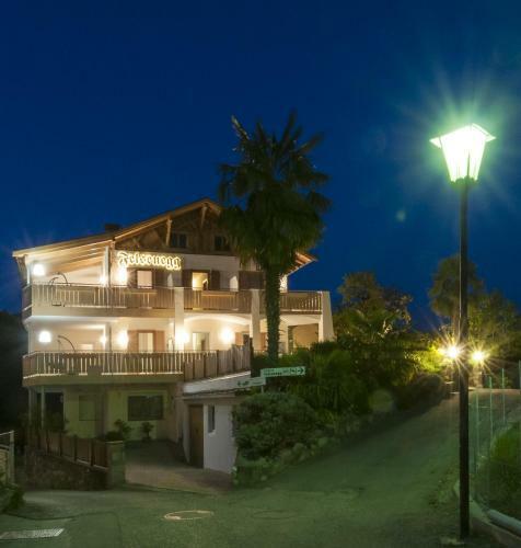 Hostal Felsenegg