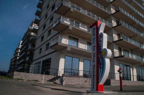 Sunrise Breezer Apartment