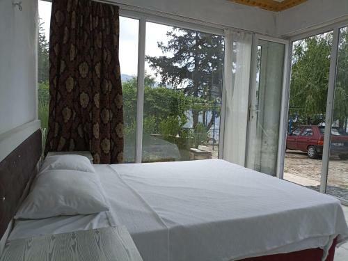 Tokg�z Hotel Restaurant