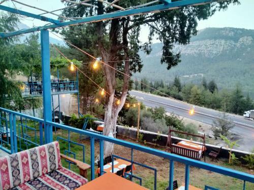 Tokg�z Hotel Restaurant