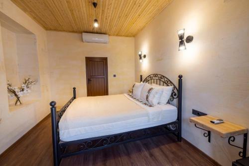 Astarte Hotel