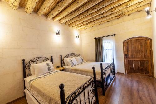 Astarte Hotel