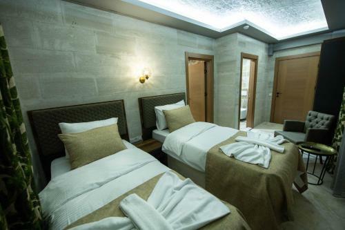 Ahiyan Hotel