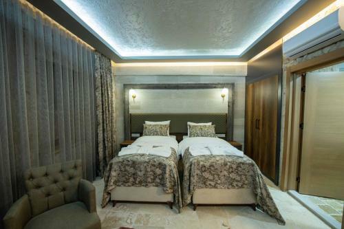 Ahiyan Hotel