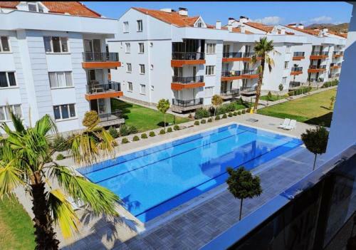 Lovely 1 Bedroom Apartment With Swimming Pool