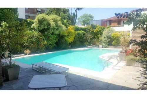 4-bedroom Villa W/ Swimming Pool, 50 Mins From Bue