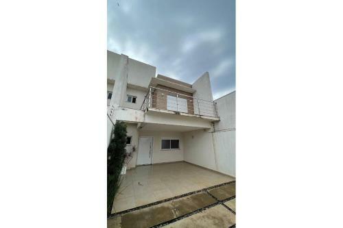 Sobrado Com Piscina E Churrasqueira de Alto Padr�o Em Foz