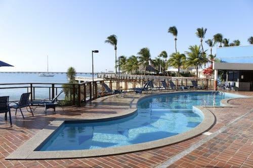 Apartamento Flat Iate Plaza Na Beira Mar Com Vista Mar