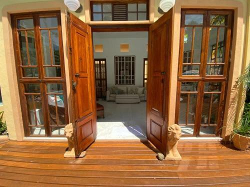 Villa Del Mare / Centro Da Ilha