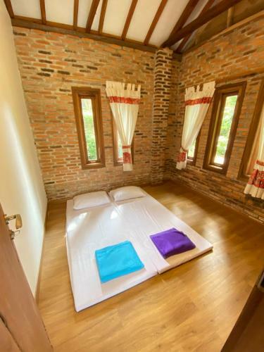9 Pakis Villa Sawah