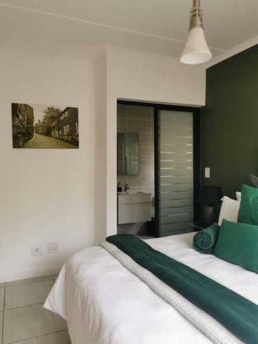 Apartamento An Upmarket 3 Bedroom Waterfall - Teasa Group
