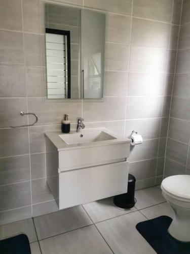 Apartamento An Upmarket 3 Bedroom Waterfall - Teasa Group