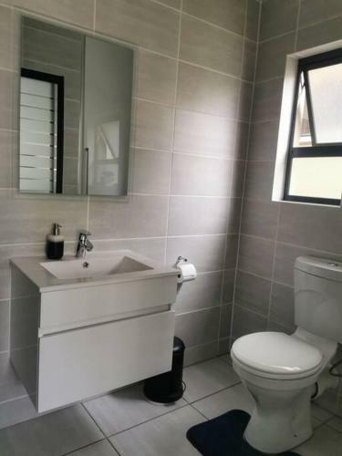 Apartamento An Upmarket 3 Bedroom Waterfall - Teasa Group