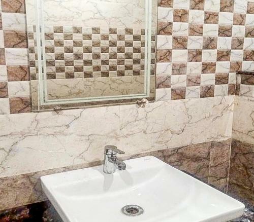 Hotel Naman Guest House By Wb Inn