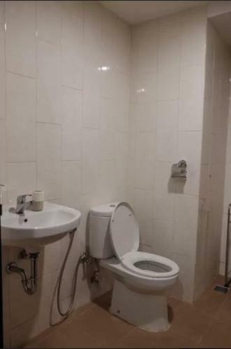 Apartamento Lavenderbnb Room 4 At Mataram City