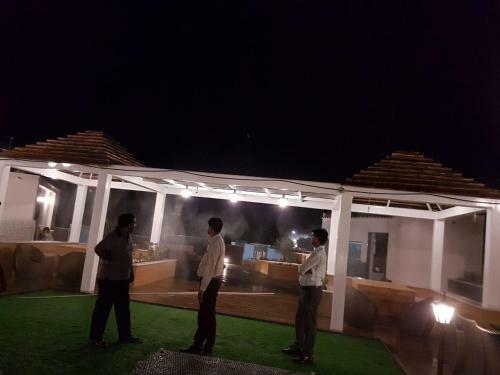 Love Kush Hotel