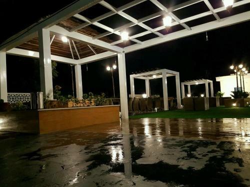 Love Kush Hotel