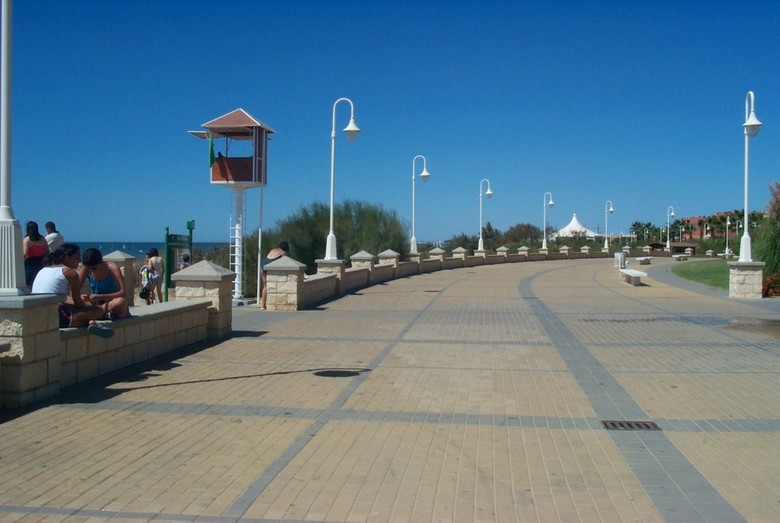 Apartamentos Leo Ipanema