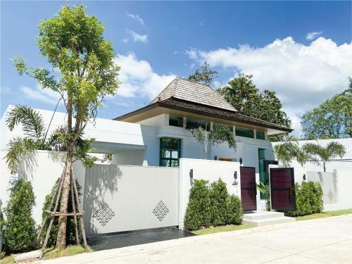 Shambhala Grand Villa By Cozy Lake