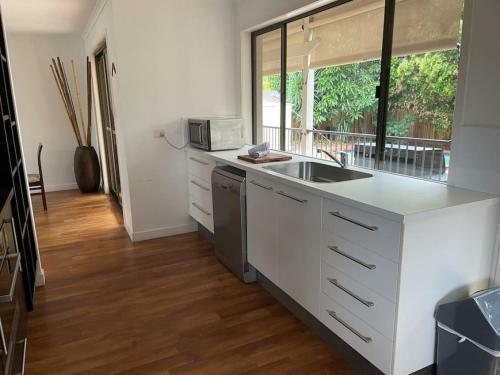 Allambi 45 Position Perfect, Single Level Home, Pool, Pets Ok