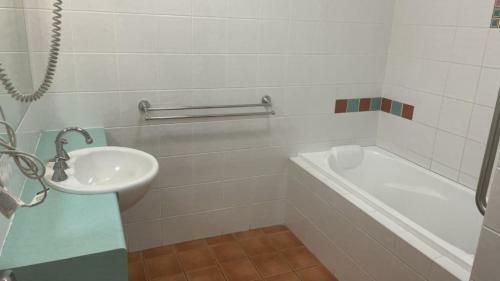 Unit 237 Flynns Beach Resort