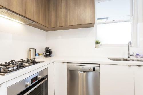 Cottesloe Garden View Apartment - Executive Escapes