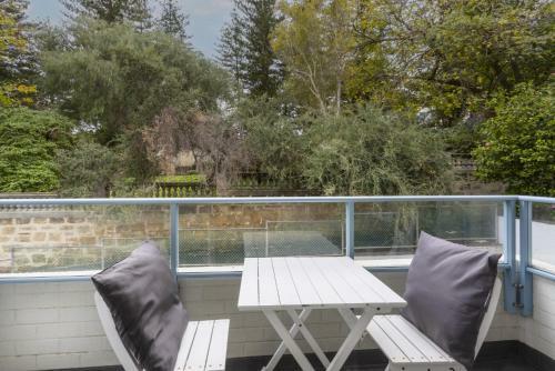 Cottesloe Garden View Apartment - Executive Escapes