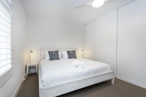 Cottesloe Garden View Apartment - Executive Escapes