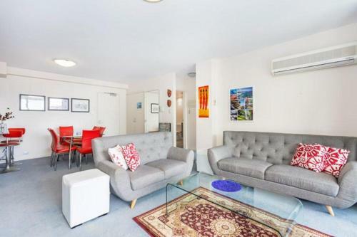 Amazing Adelaide Tce Apartment - Best Location