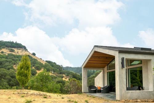 Great Oak Manor