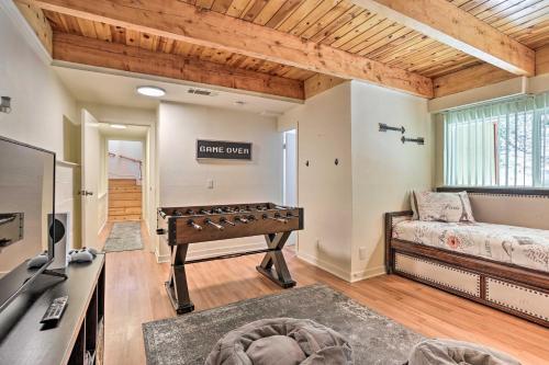Relaxing Twin Peaks Retreat With Deck And Grill!