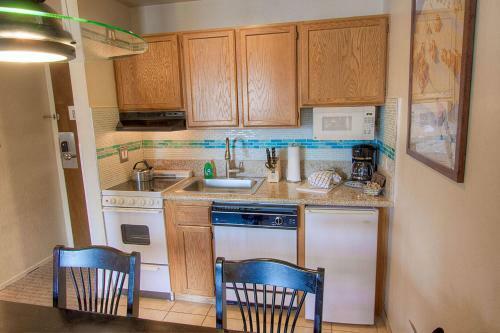 Lakelandia By Lake Tahoe Accomodations