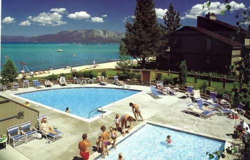 Lakelandia By Lake Tahoe Accomodations