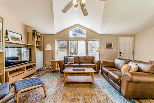 Mountain Quail Cottage