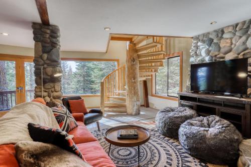 Muhlebach Mountain Hideaway