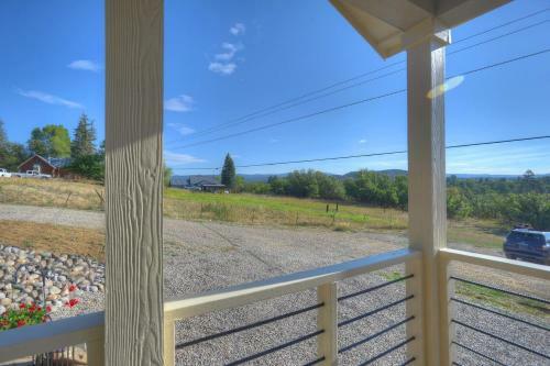 Pine River Model Cabin - 1 Br - Bayfield