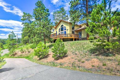 Grand Conifer Retreat With Large Furnished Deck