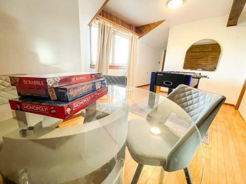 Villa Private Mountain Cabin! King Bed * 3 Acres Game Rm