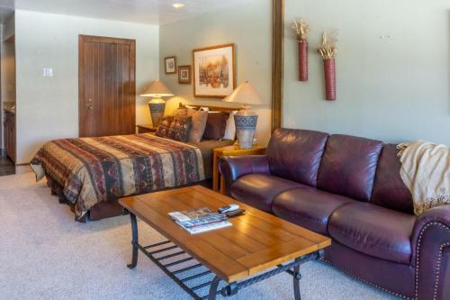 Tamarron Lodge Loft - 511