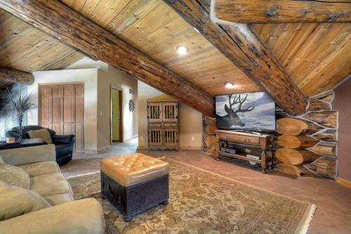 Elk Mountain Retreat