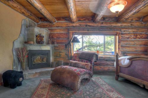 Elk Mountain Retreat